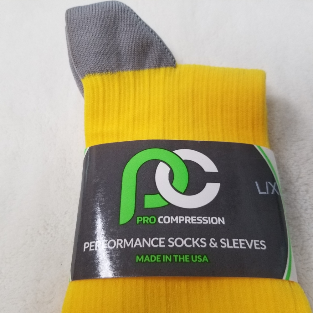 Pro Compression Performance Socks NWT Yellow